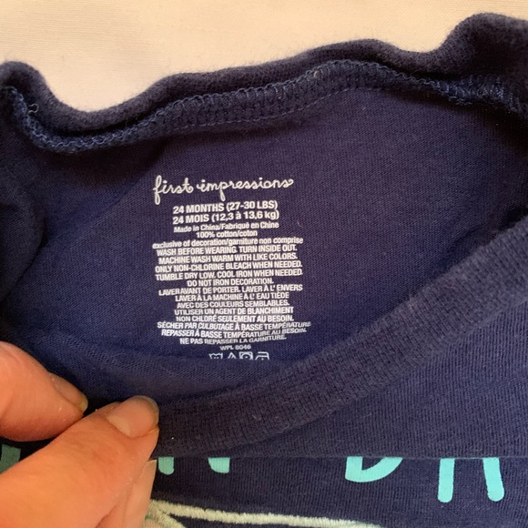 First Impressions 24m summer set - 2 shirts and 1 pair shorts - Picture 3 of 11